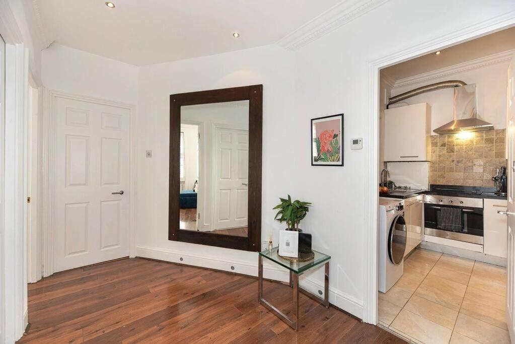 Discover London Central 2 Bedroom In Kensington Buitenkant foto