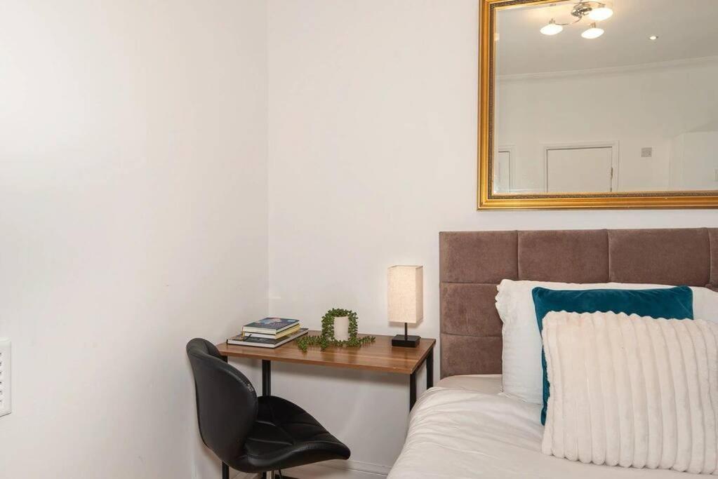 Discover London Central 2 Bedroom In Kensington Buitenkant foto