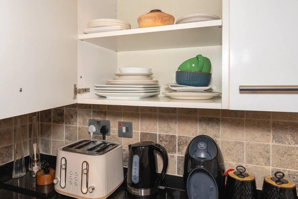 Discover London Central 2 Bedroom In Kensington Buitenkant foto