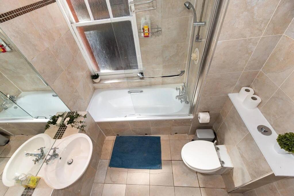 Discover London Central 2 Bedroom In Kensington Buitenkant foto