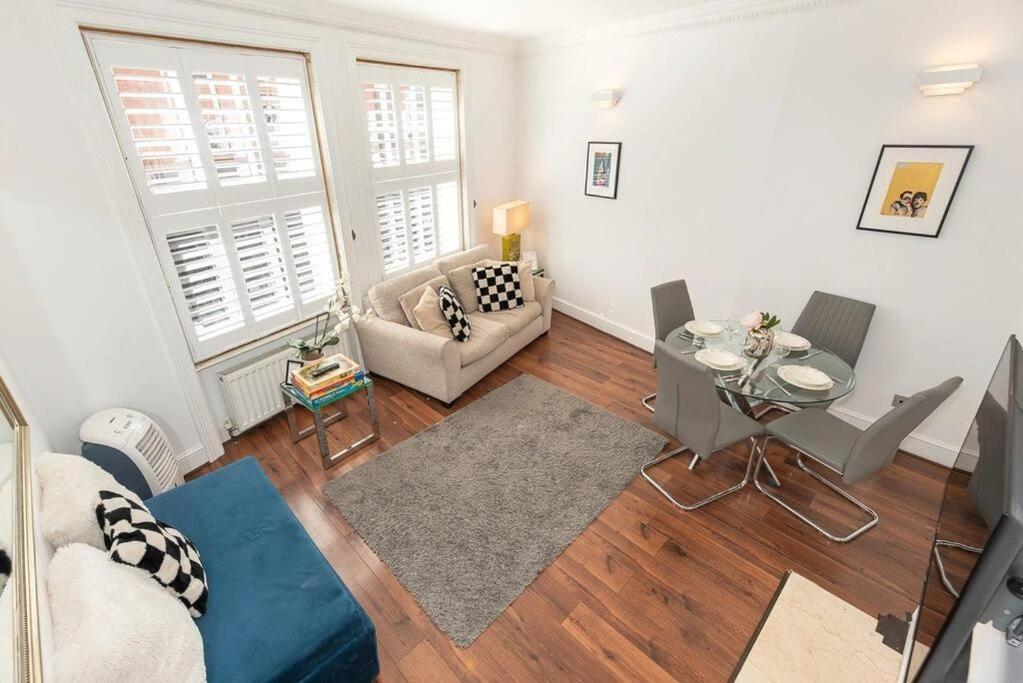 Discover London Central 2 Bedroom In Kensington Buitenkant foto